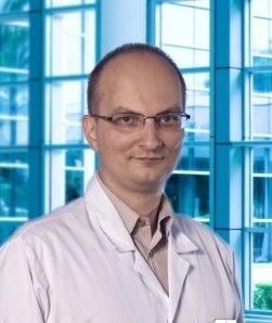 Lekarz ginekolog Krzysztof Kowalewski
